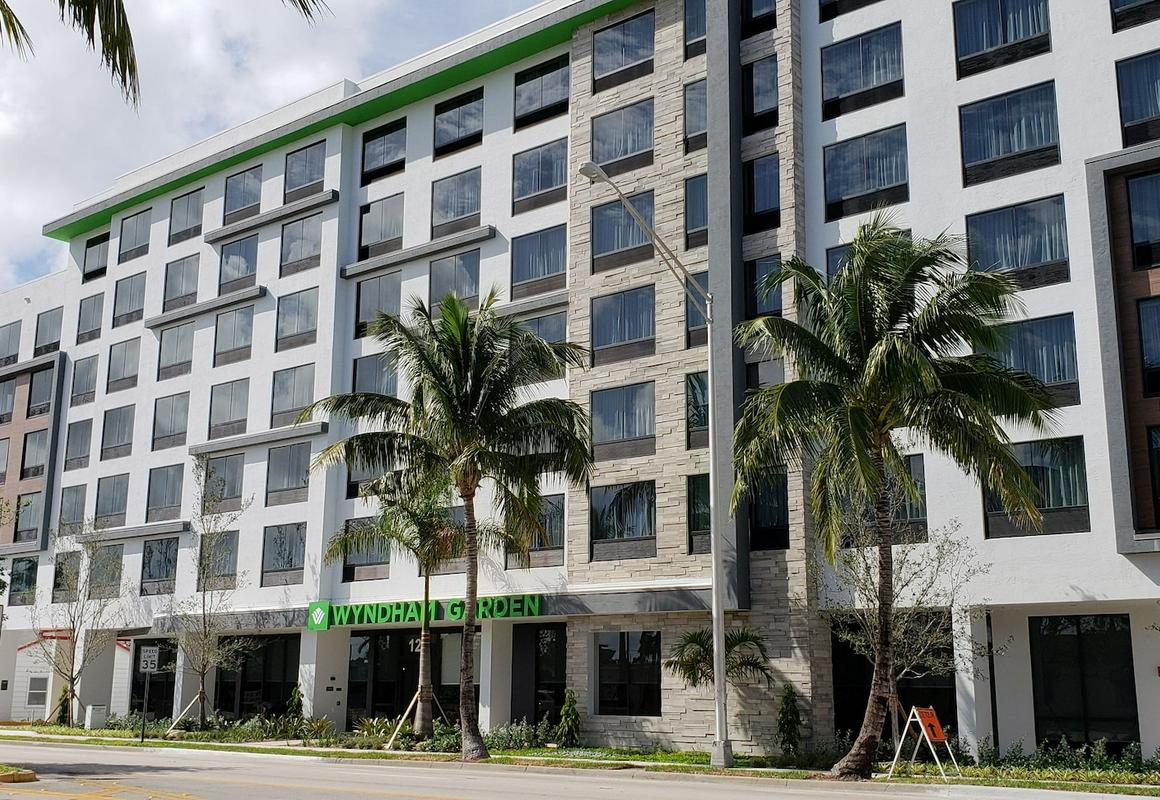 Wyndham Garden Ft Lauderdale Airport & Cruise Port hotel hero