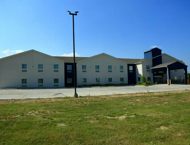 Americas Best Value Inn & Suites Prairieville hotel detail image 2