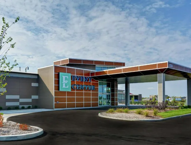 Embassy Suites by Hilton Plainfield Indianapolis Airport hotel detail image 1