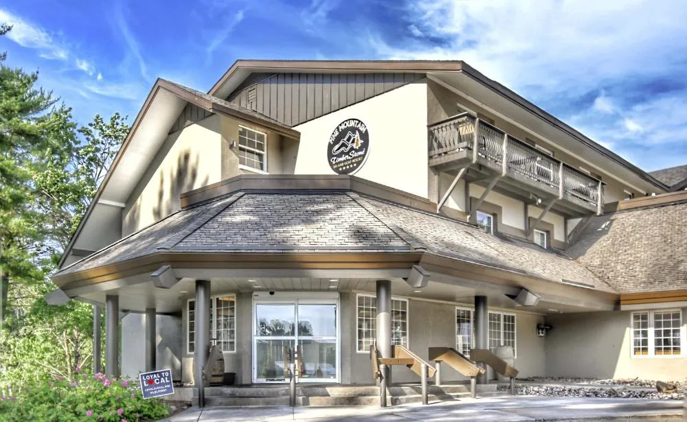 Pine Mountain Ski & Golf Resort hotel hero