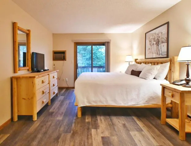 Pine Mountain Ski & Golf Resort hotel detail image 3