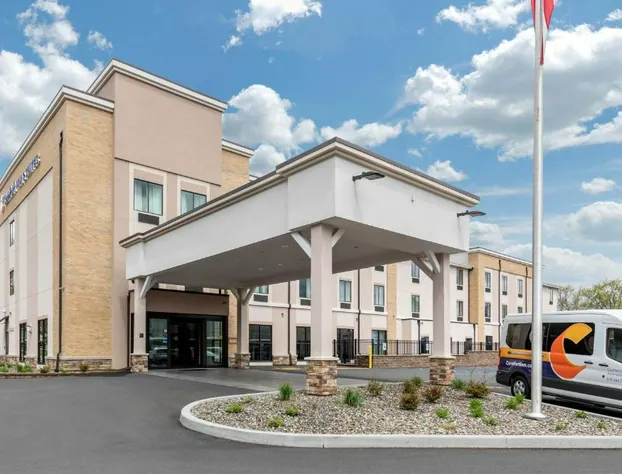 Comfort Inn & Suites Schenectady - Scotia hotel detail image 1