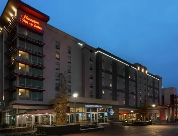 Hampton Inn & Suites Atlanta Buckhead Place hotel detail image 2