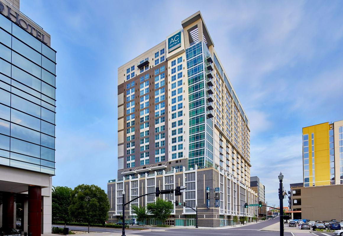 SpringHill Suites by Marriott Nashville Downtown/Convention Center hotel hero