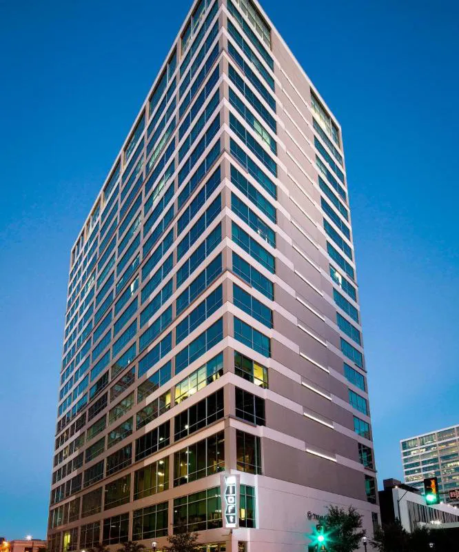 Aloft Fort Worth Downtown hotel hero