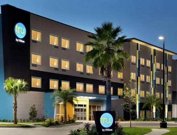 Tru by Hilton Houston Webster NASA hotel detail image 2