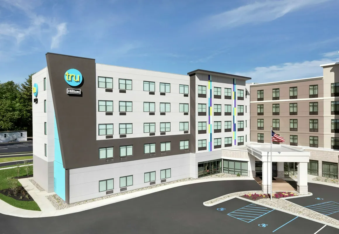 Tru By Hilton Albany Crossgates Mall hotel hero