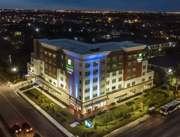 Holiday Inn Express and Suites Houston Westchase - Westheimer by IHG hotel detail image 1