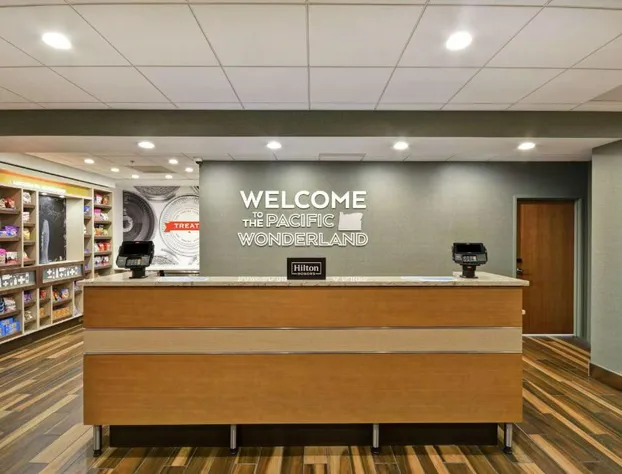 Hampton Inn & Suites Grants Pass hotel detail image 3