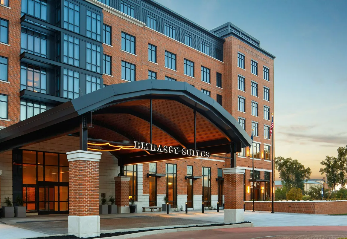 Embassy Suites by Hilton South Bend at Notre Dame hotel hero