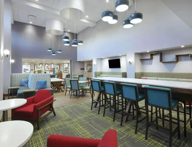 Hampton Inn & Suites Grandville Grand Rapids South hotel detail image 4