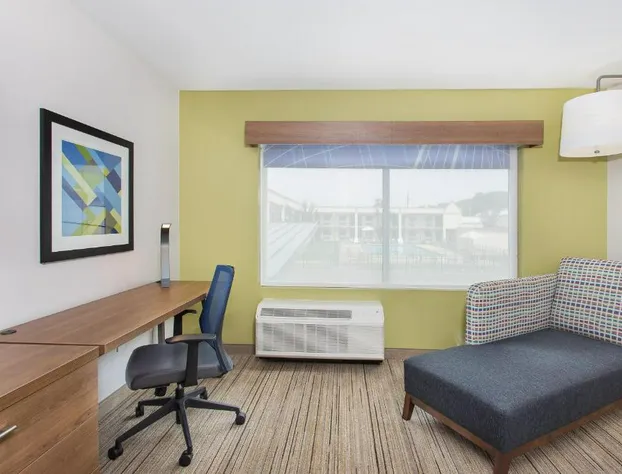Holiday Inn Express Williamsburg by IHG hotel detail image 4