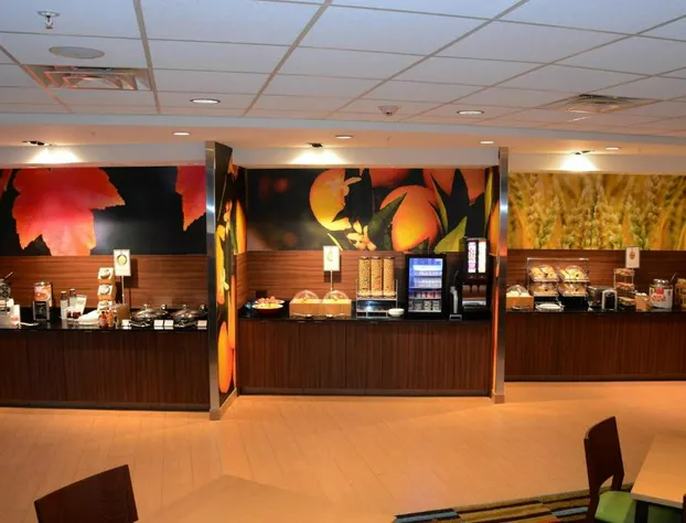 Fairfield Inn & Suites by Marriott Somerset hotel detail image 4