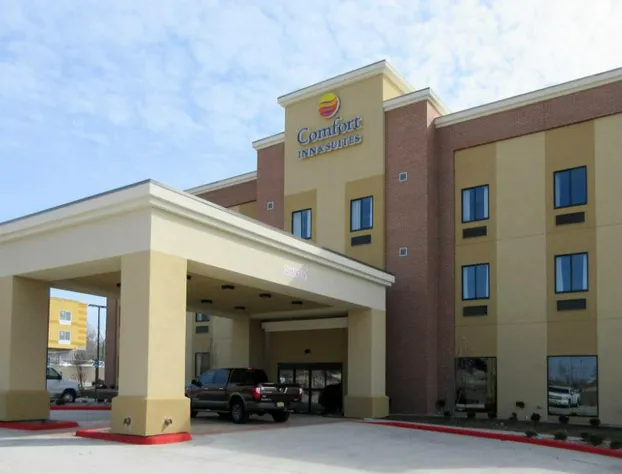 Comfort Inn & Suites Shawnee - Kansas City hotel detail image 1