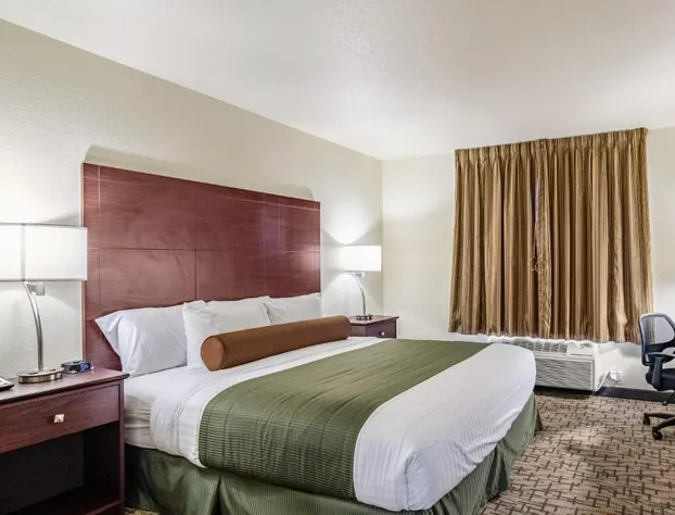 Cobblestone Inn & Suites - Bridgeport hotel detail image 3