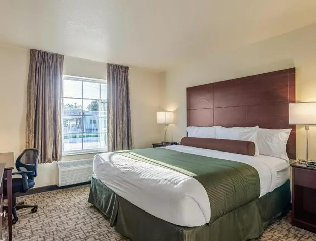 Cobblestone Inn & Suites - Bridgeport hotel detail image 4