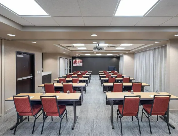 Courtyard by Marriott Baton Rouge Downtown hotel detail image 4
