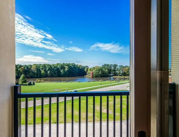 Comfort Suites Brunswick Town Center hotel detail image 2