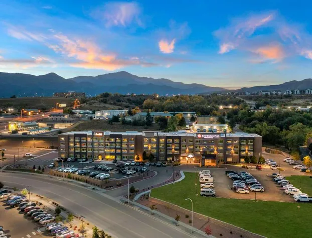 Best Western Plus Fillmore Inn & Suites hotel detail image 1