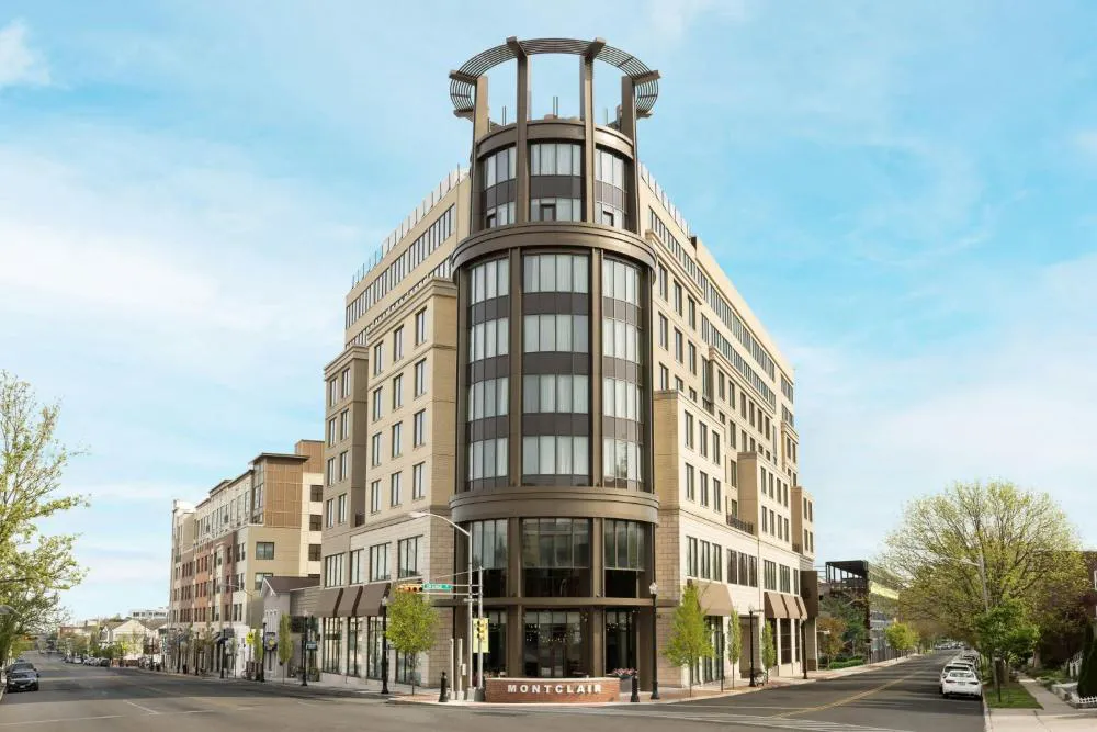 The MC, Autograph Collection hotel hero