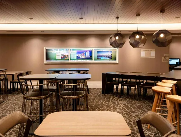 SpringHill Suites by Marriott Hampton Portsmouth hotel detail image 4