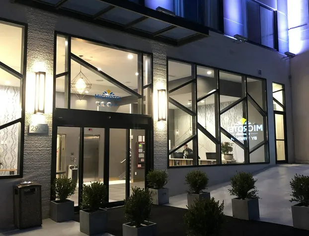 Microtel Inn by Wyndham Long Island City hotel detail image 2