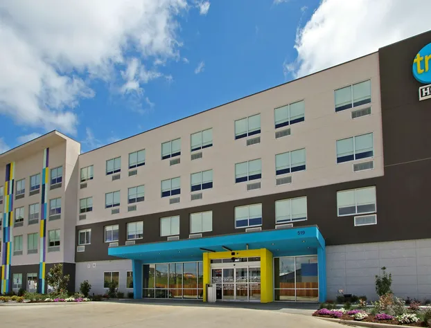 Tru By Hilton Meridian hotel detail image 1