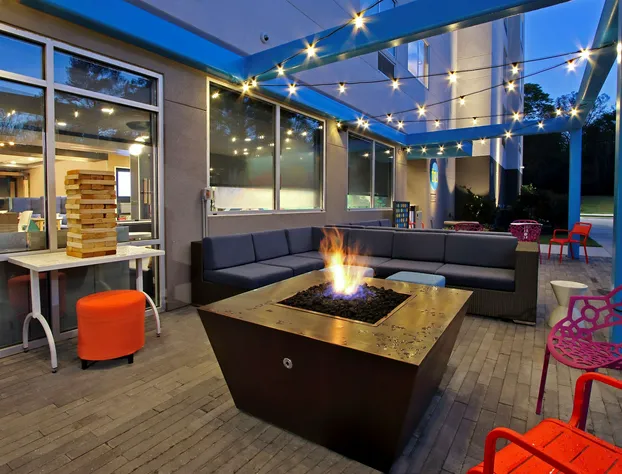 Tru By Hilton Meridian hotel detail image 2