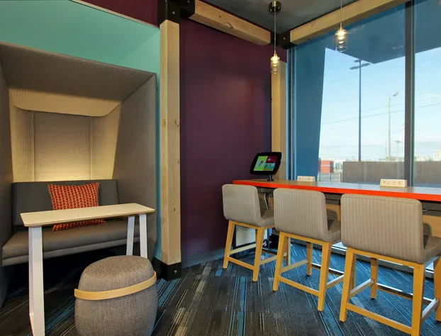 Tru By Hilton Meridian hotel detail image 4