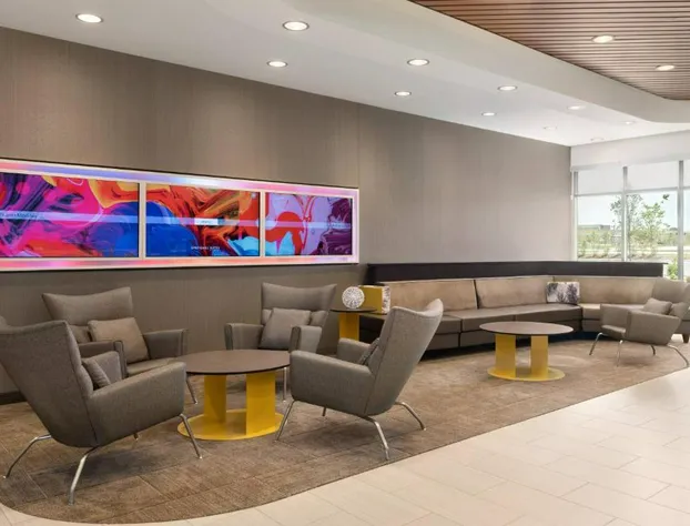 SpringHill Suites by Marriott Milwaukee West/Wauwatosa hotel detail image 4