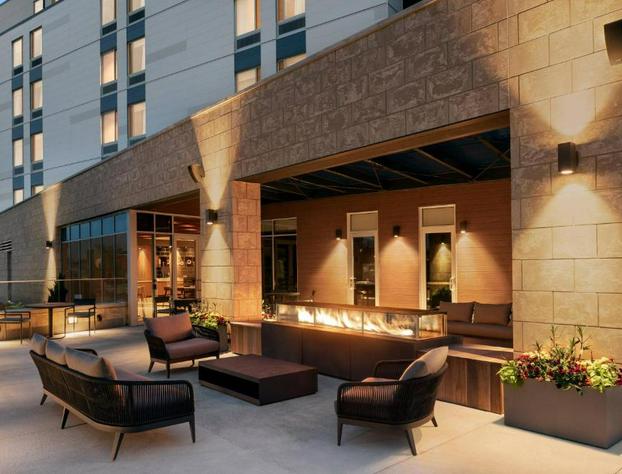 SpringHill Suites by Marriott Milwaukee West/Wauwatosa hotel detail image 4