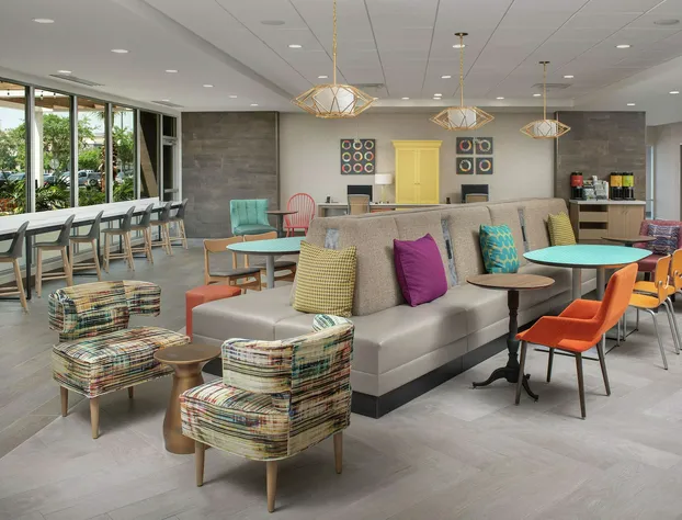 Home2 Suites by Hilton Lakeland South Polk Parkway hotel detail image 2