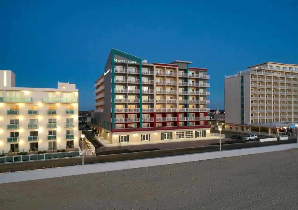 Hyatt Place Ocean City / Oceanfront hotel hero
