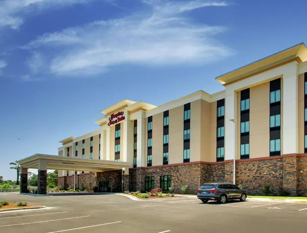 Hampton Inn & Suites Southport hotel detail image 4