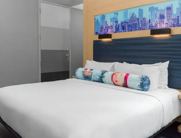 Aloft Gainesville University Area hotel detail image 3