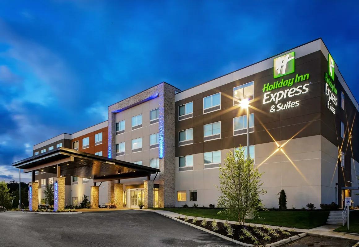 Holiday Inn Express & Suites Madison by IHG hotel hero