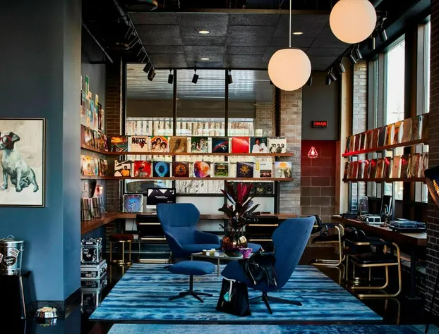 MOXY Minneapolis Uptown hotel detail image 4