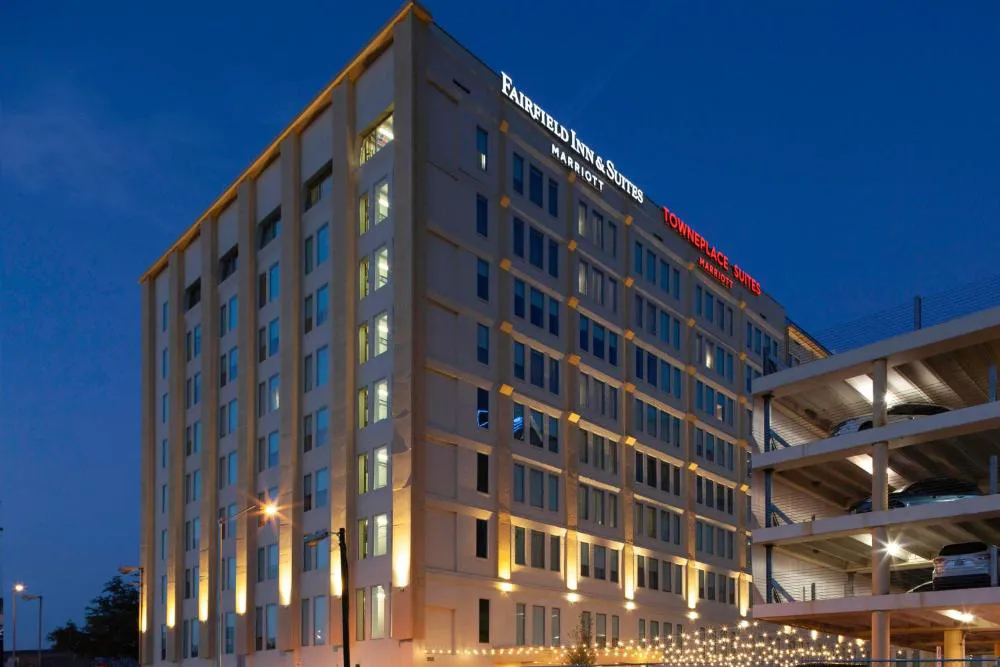 Fairfield Inn & Suites by Marriott Dallas Downtown hotel hero