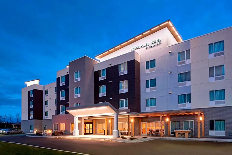 TownePlace Suites by Marriott Grand Rapids Airport hotel hero