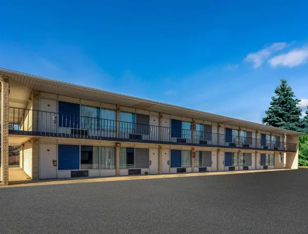 Days Inn by Wyndham Birch Run hotel detail image 4