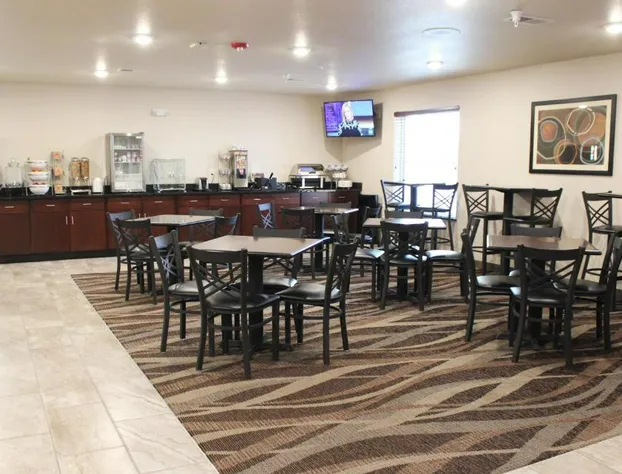 Cobblestone Inn & Suites - Lamoni hotel detail image 1