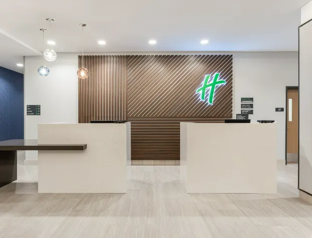 Holiday Inn & Suites Cedar Falls - Waterloo Event Ctr by IHG hotel detail image 3
