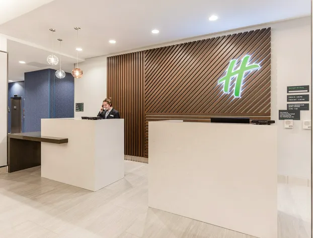 Holiday Inn & Suites Cedar Falls - Waterloo Event Ctr by IHG hotel detail image 4