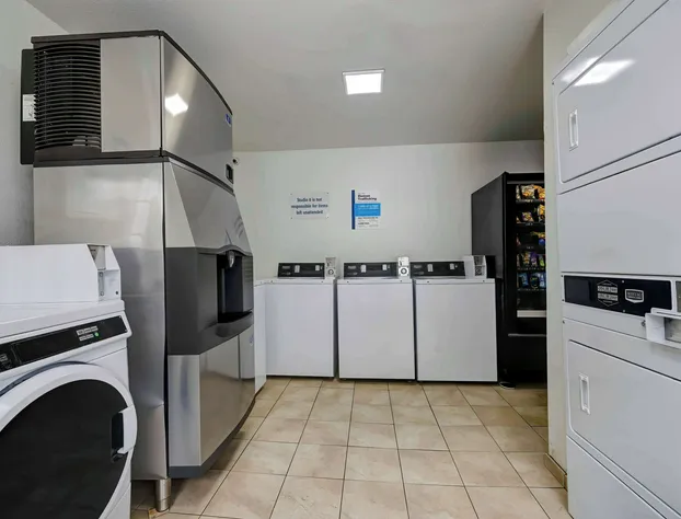 Studio 6 Arlington, TX - South - Dallas hotel detail image 4