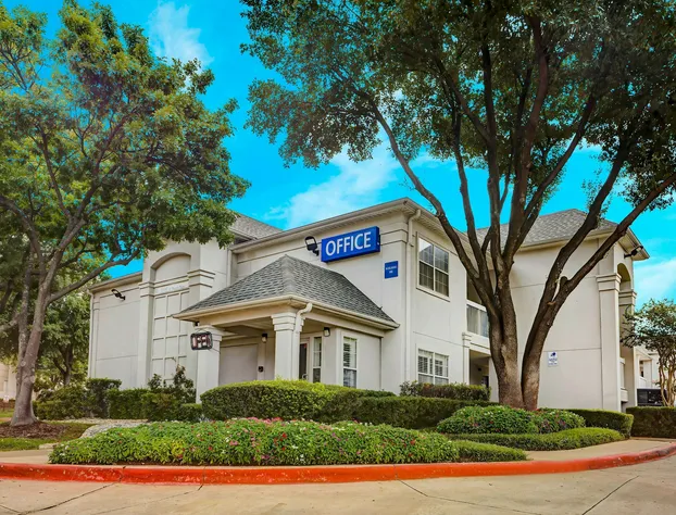 Studio 6 Arlington, TX - South - Dallas hotel detail image 2