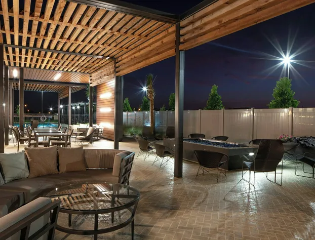 Courtyard by Marriott Lafayette South hotel detail image 1