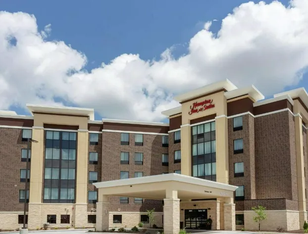 Hampton Inn & Suites Burlington hotel detail image 1