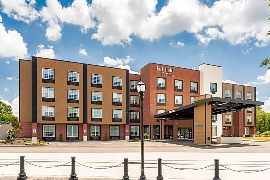 Fairfield Inn & Suites Jasper hotel hero