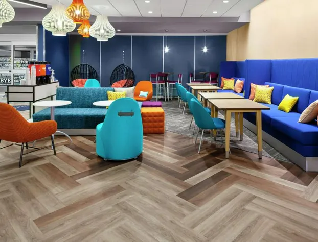 Tru by Hilton Gilbert hotel detail image 3