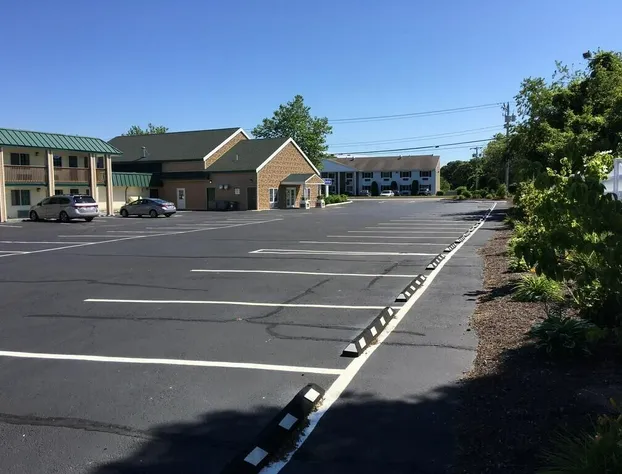 Quality Inn hotel detail image 1